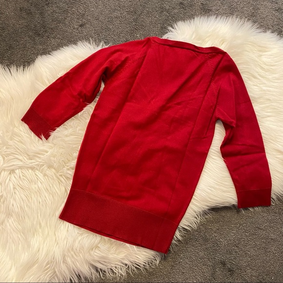 Red sweetheart sweater - Picture 4 of 5